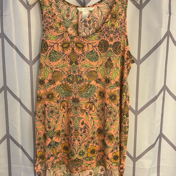 H&M Tops - H&M Peach and Green Floral Tank Top
